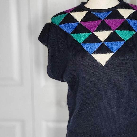 💥 Vintage Andrew St John Crop Top - Picture 5 of 9